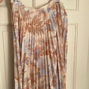 VINCE. Marine Garden Pleated Skirt Tangerine